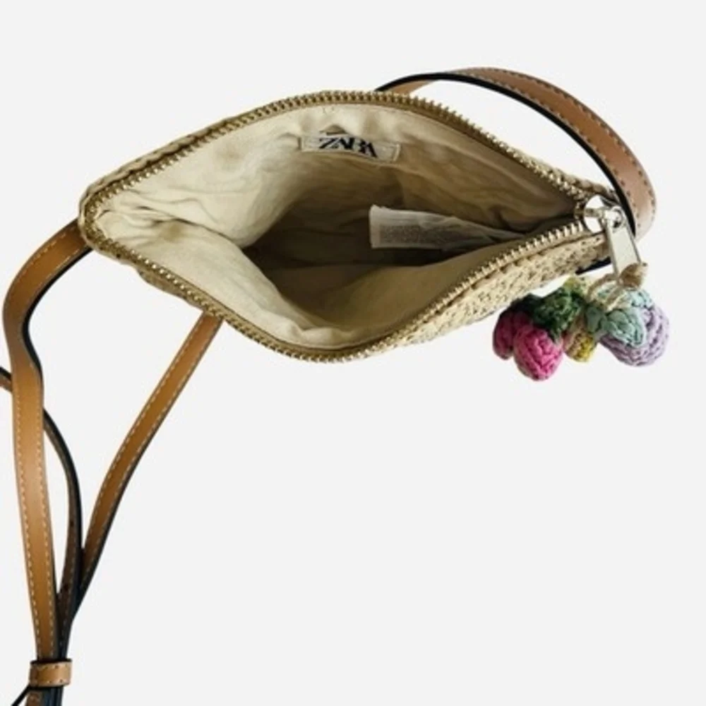 ZARA Woven Straw Crochet Crossbody Mini Bag Boho Beach Berries Tassel 7x6
